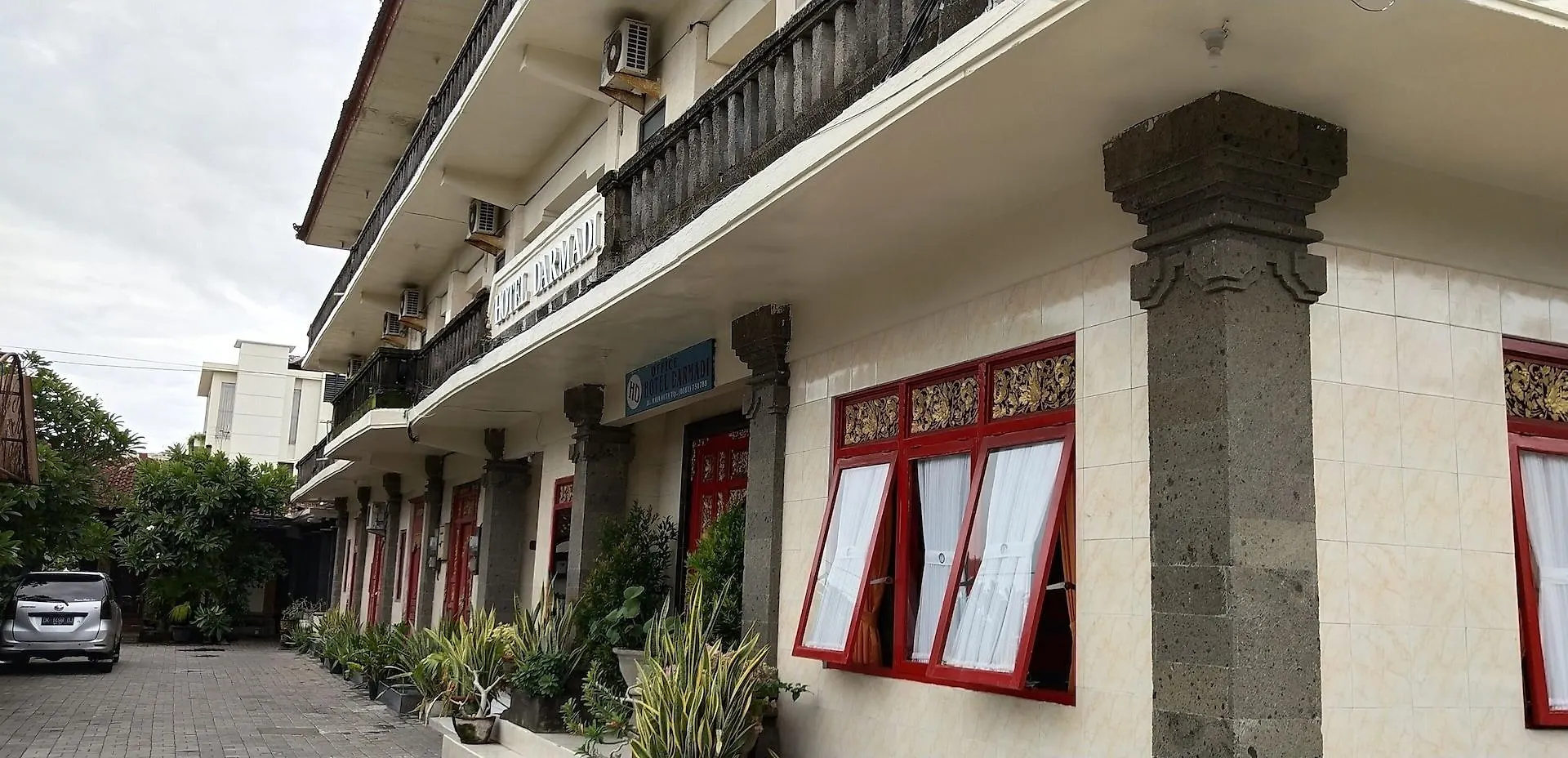 Hotel Darmadi Kuta Kuta  0*, Kuta (Bali)